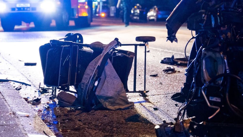 Kind stirbt bei dramatischem Crash in Hamburg – War es ein illegales Autorennen?