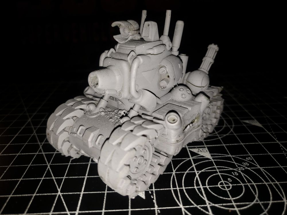 Photography of a 3d printed tank from the game Metal Slug