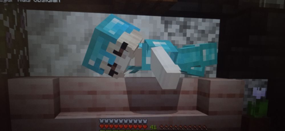 t!melanie pensando en todo y nada a la vez.