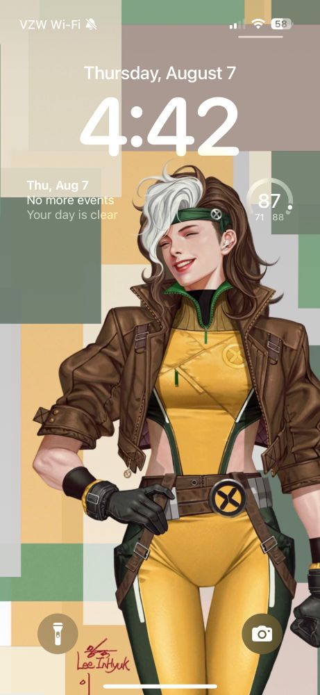 Phone Lock Screen starring Inhyuk Lee art of Rogue