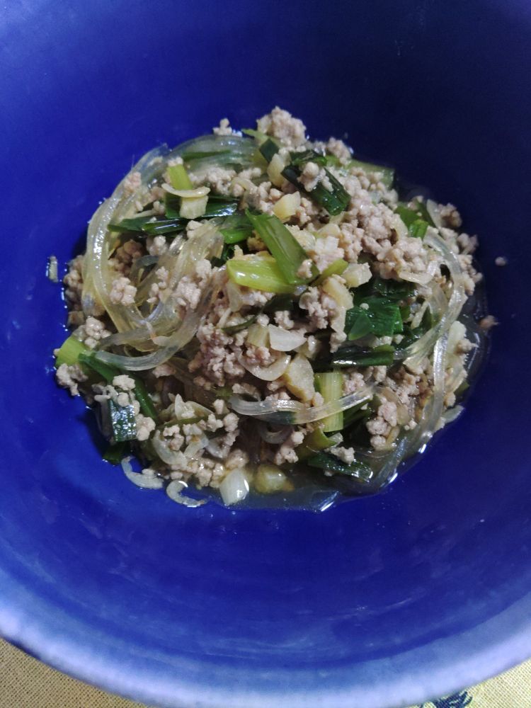 中華麺での画像を撮り損ねたんよね。これはスープでマロニーちゃん炊いたものの画像。