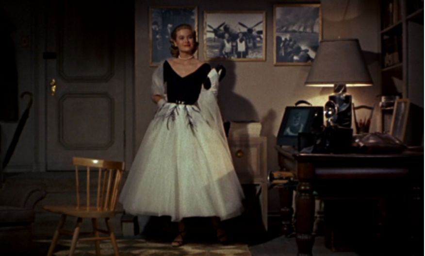 grace kelly in black and white tulle skirted dress from Rear Window