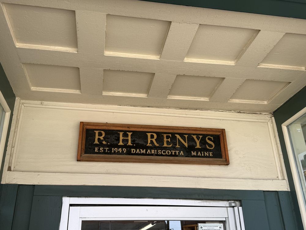 Reny’s sign in Damariscotta 