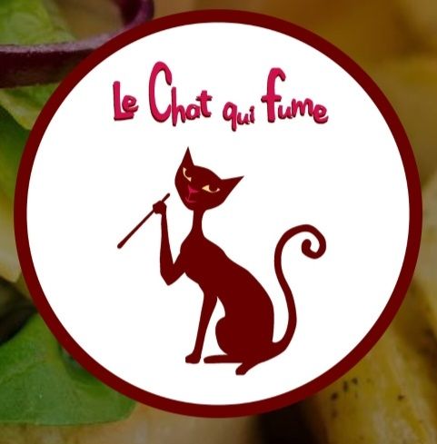 Slinky looking cat holding a long cigarette. It reads Le chat qui fume.