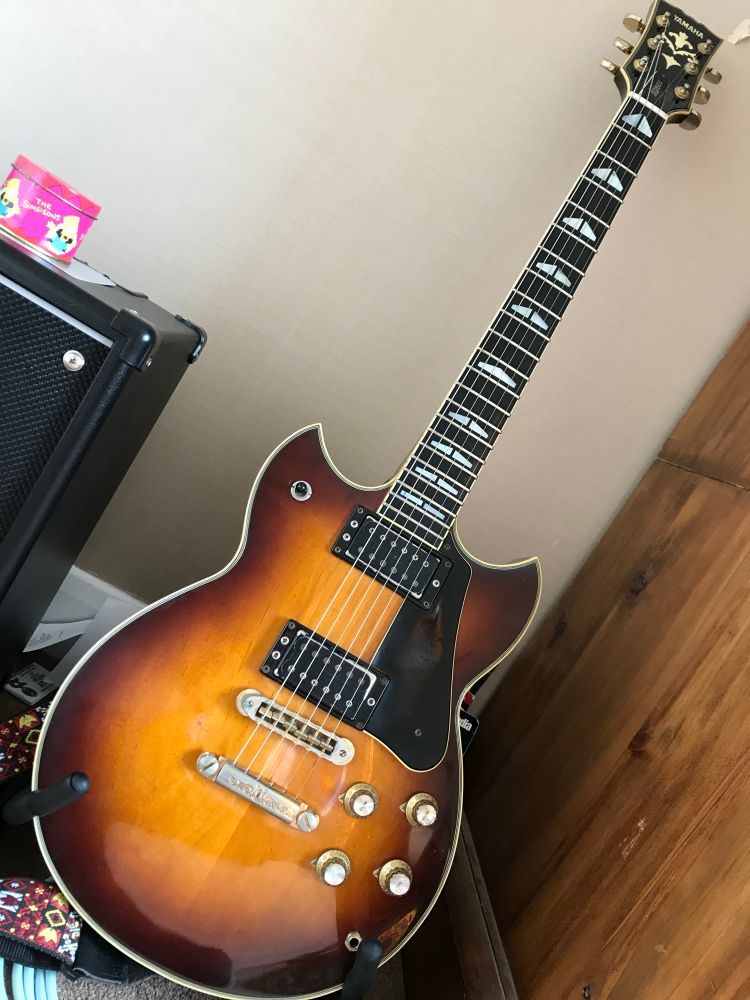 A Yamaha SG1000 guitar from 1977