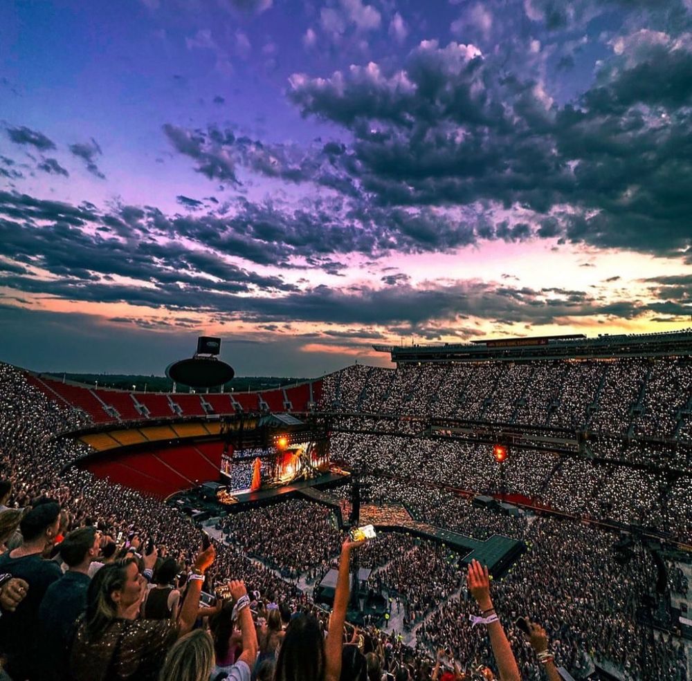 magical view of the evermore era from the nosebleeds of the eras tour 