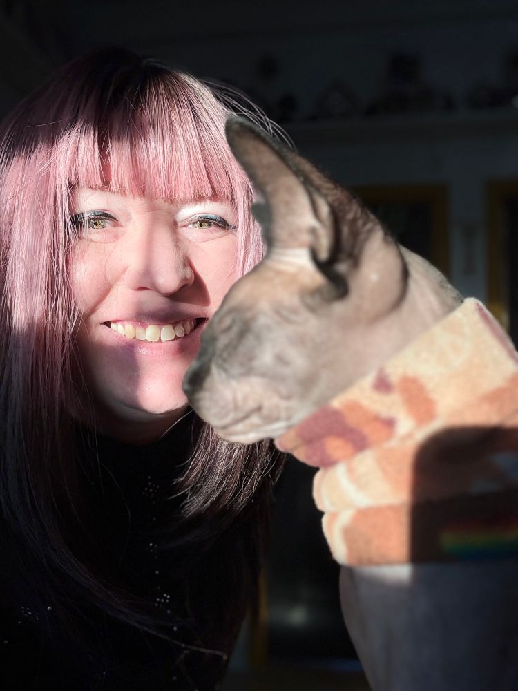 OP and the void sphynx smile the smile of folks who just got smooched