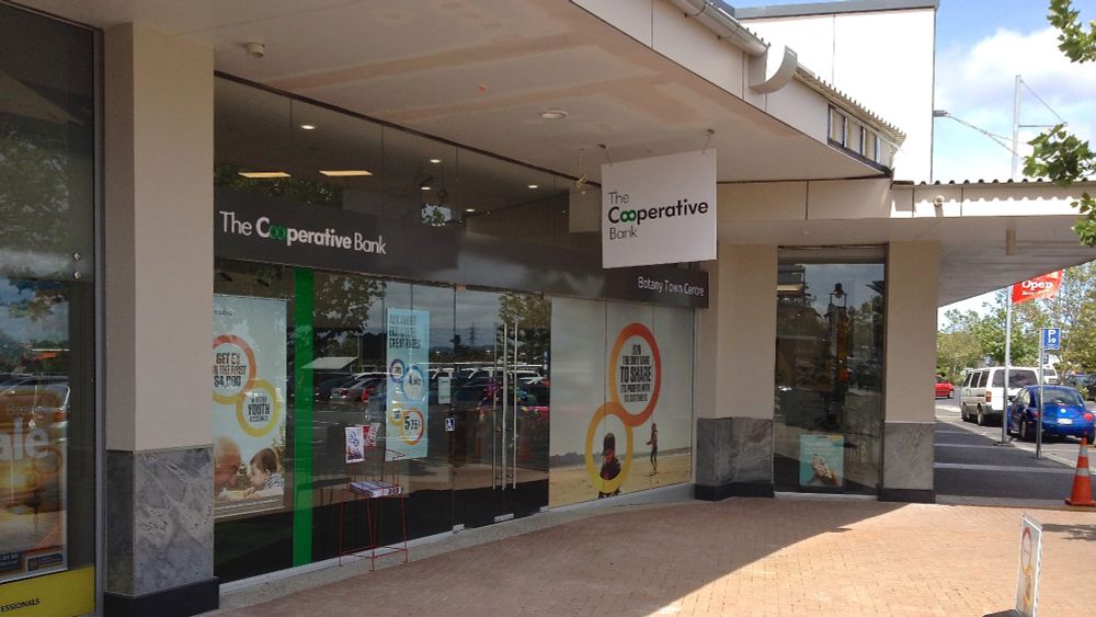 Shop front of the Cooperative Bank