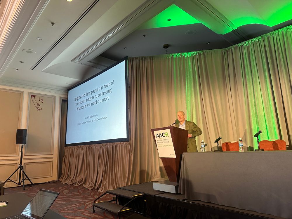 Keith Flaherty starting his lecture