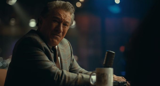 Robert DeNiro looks disappointed 