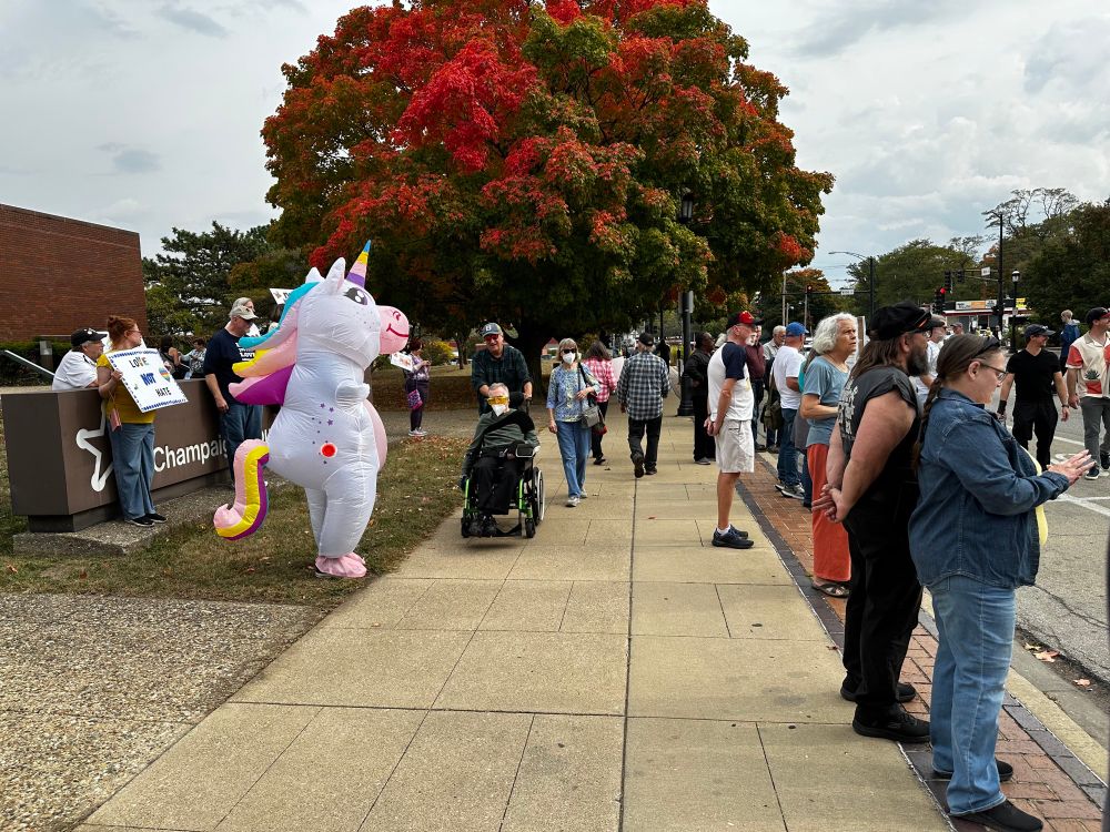 No Kings rally, Urbana, IL (18 Oct 2025)