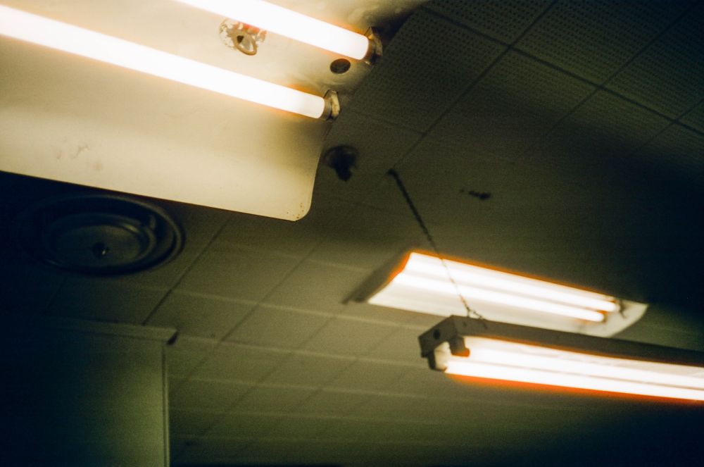 Hanging fluorescent lights