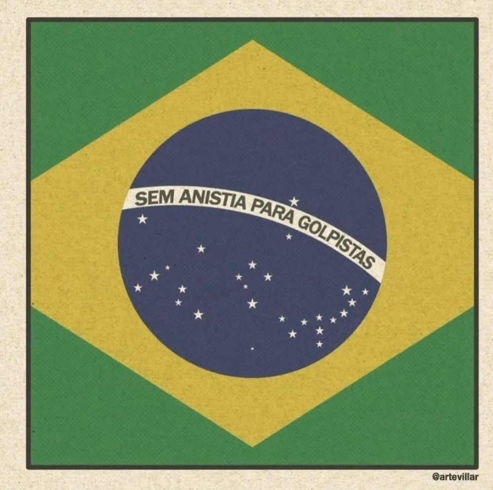Imagem da bandeira do Brasil na qual está escrito "sem anistia para golpistas"