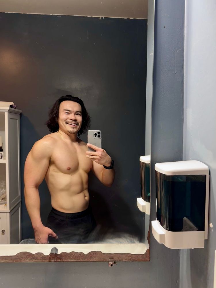 Me taking a selfie at the CrossFit bathroom. 