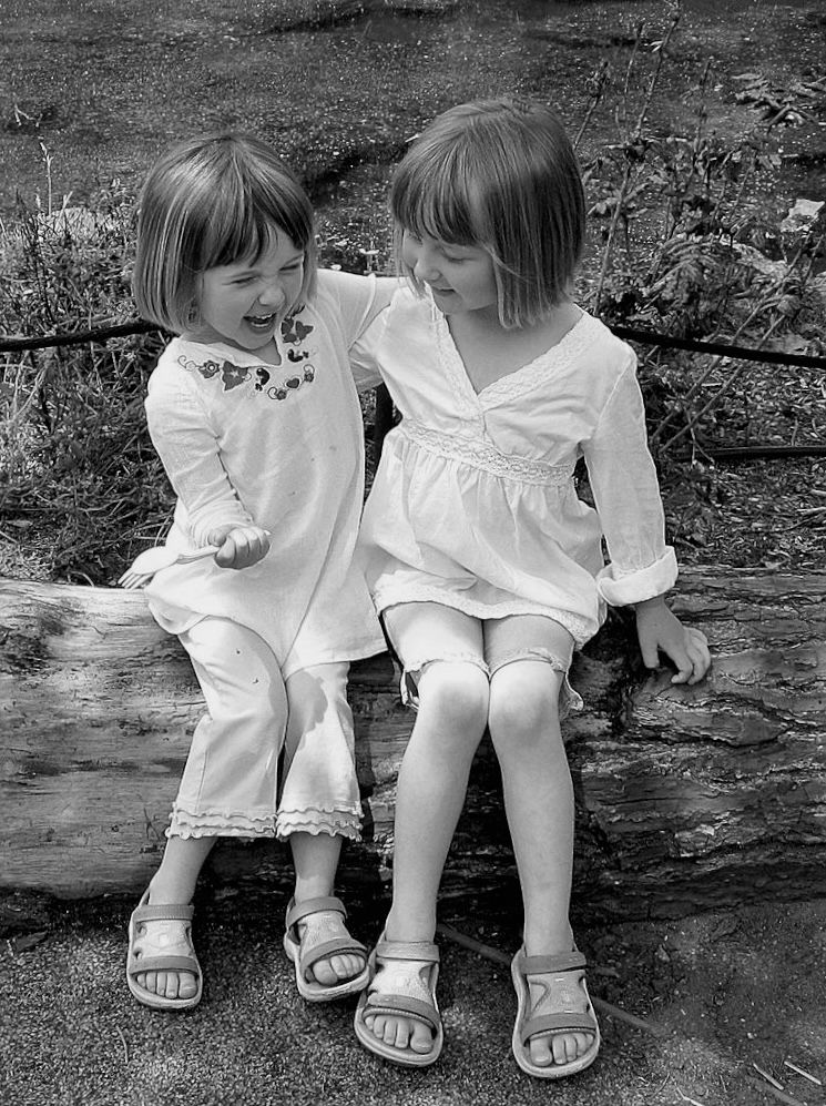 How do I #measure sunshine in laughter
Warmth from coins held tight in your hand
A crooked smile.
The smell of your hair head under my chin as
I dry toes wrinkled from time.
The sun lighting the soft downy hair upon your face.
How do I measure a love so great simply because you’re mine.
Black and white image of my children.
Image and words mine.
#vss365 #poet #poem #poetry #words #BlueSky #PhotographersUnited #ArtYear #childhood #ClassicMono  #Photography #australia #Artist #words #EastCoastKin 