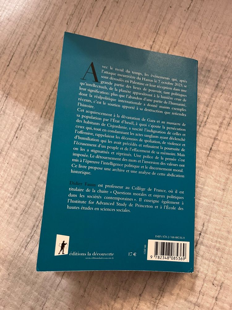 4e de couverture de l’essai « Une étrange défaite » d’Eric Fassin.