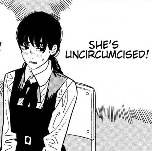vinyeta del manga "chainsaw man" mostrant el personatge Asa Mitaka, que està assentada en una cadira ruboritzada mirant cap a un costat i pensant "She's uncircumcised!"