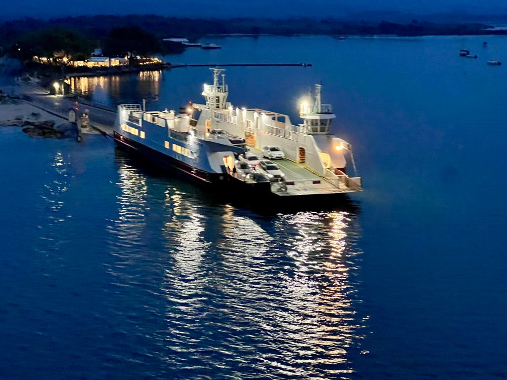 Picture of the chain ferry between Studland and Sandbanks