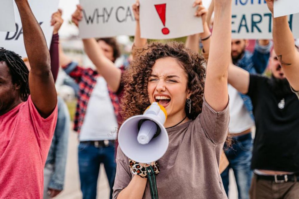 To fight climate change, more female leaders are fundamental