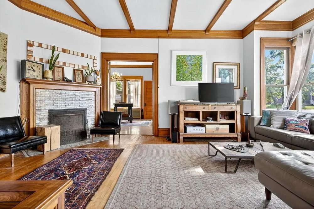 Small TV off-centered