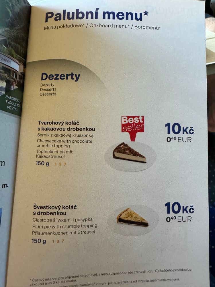 Cheese cake with chocolate topping €0.40
Plum pie with crumble topping €0.40