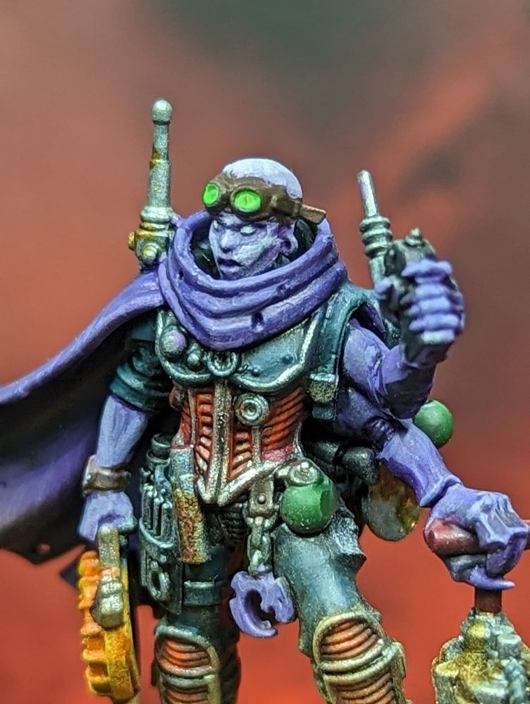 A closeup of a Genestealer Cults saboteur miniature.