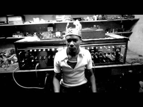 The Aggrovators - Dub on My Pillow