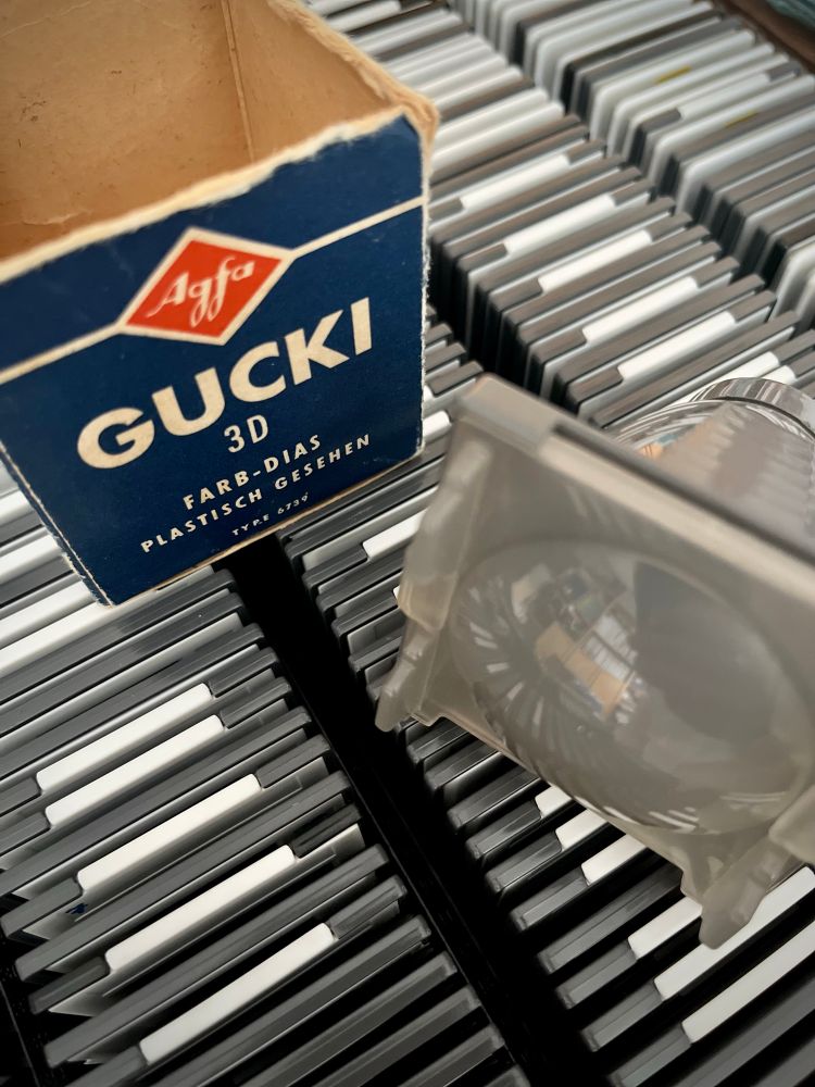 Diakasten und AGFA „Gucki“ Diabetrachter