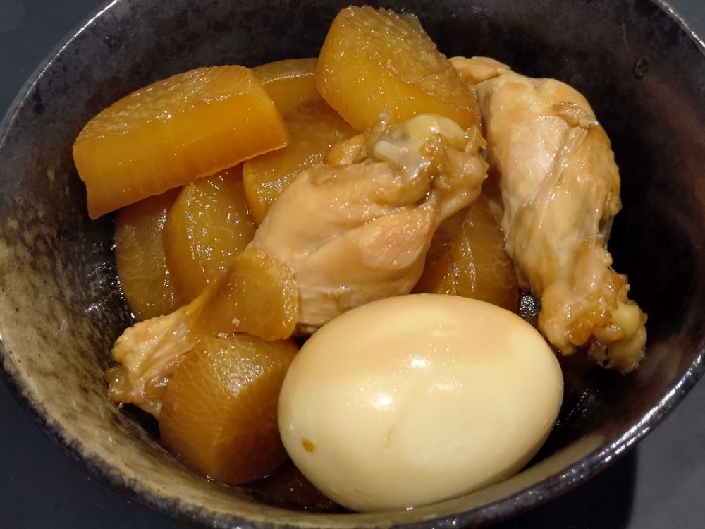 大根と手羽元の煮物