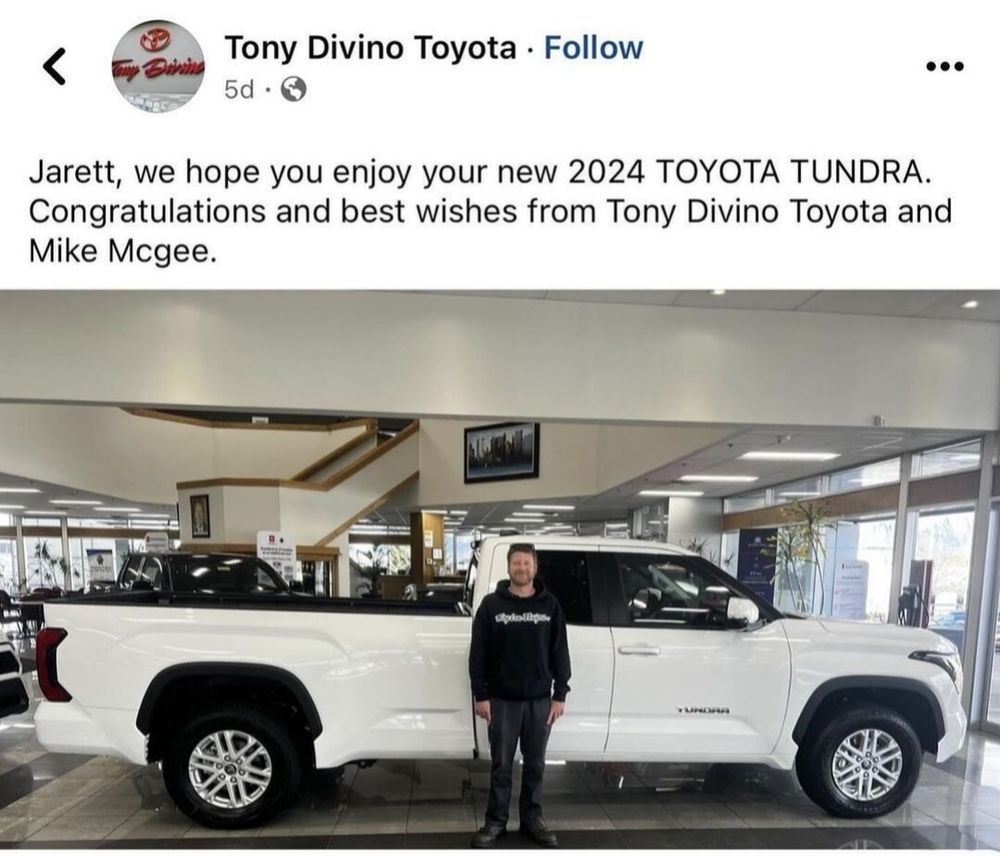 Das Originalbild, die Karre ist immer noch riesig