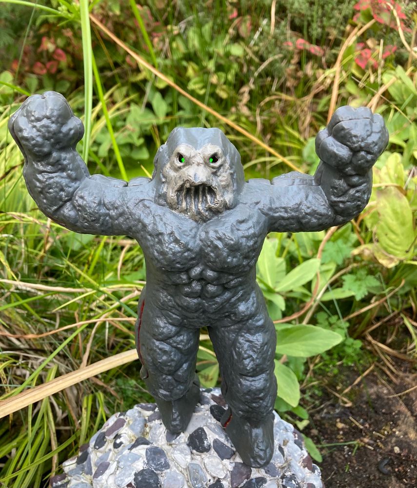 Inhumanoids Magnakor - a rocky Mutores who looks a bit like a Granite…