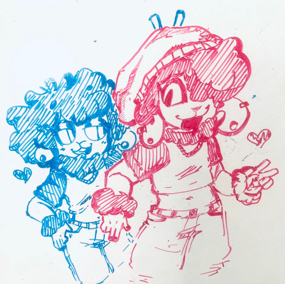 Two slightly different style sheepies posin for a pic together X3