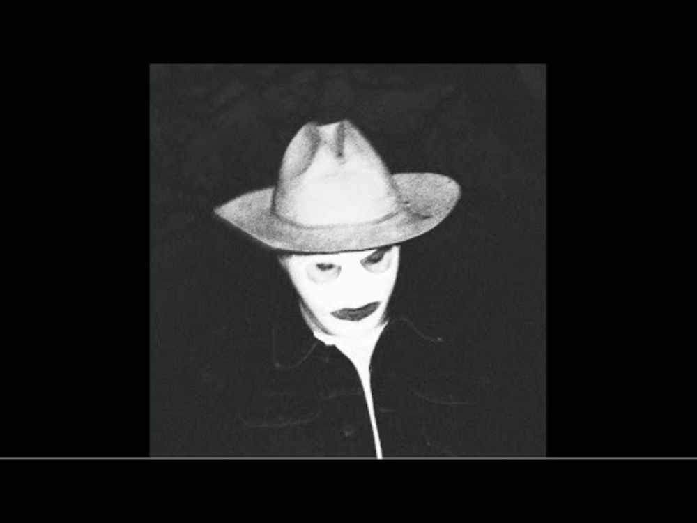 Milo Korbenski - Booksmart Hunny