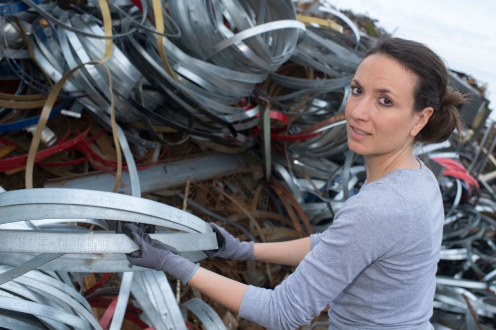 Freibetrag beim Bürgergeld: Schrottverkauf als gewerbliche Tätigkeit bestätigt