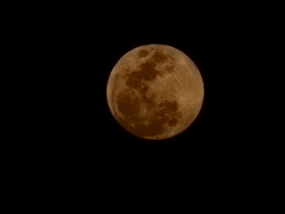Red moon