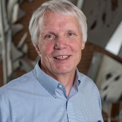 John B Ohlrogge