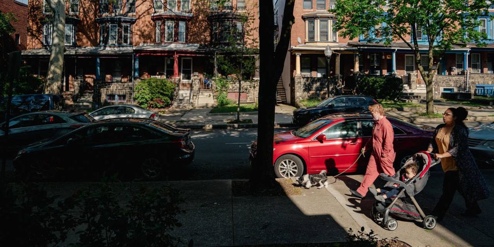 Your Credit Score Is Shaped by the Neighborhood Where You Grew Up