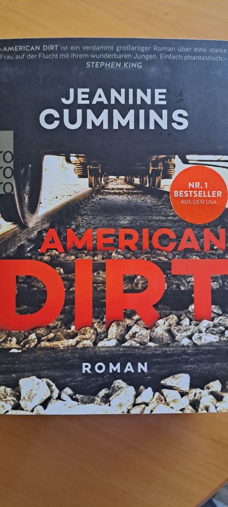 American Dirt handelt von der Flucht vor einem Drogenclan von Mexiko in die USA.