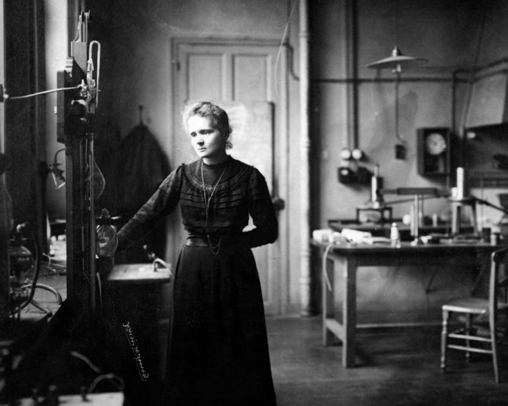 The Untold Story of Marie Curie’s Network of Female Scientists