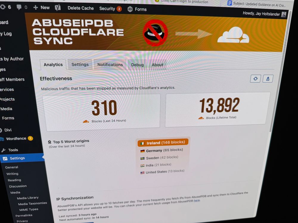 [Screenshot] A WordPress plug-in showing successful blocking of malicious threats.