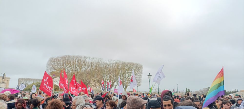 La foule sur la place 