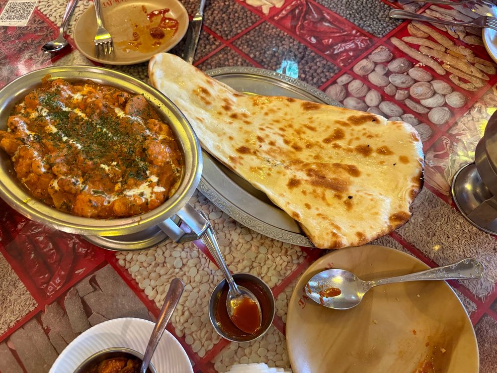 a huge naan and aloo gobi