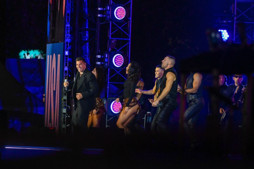 Ricky Martin dances on stage