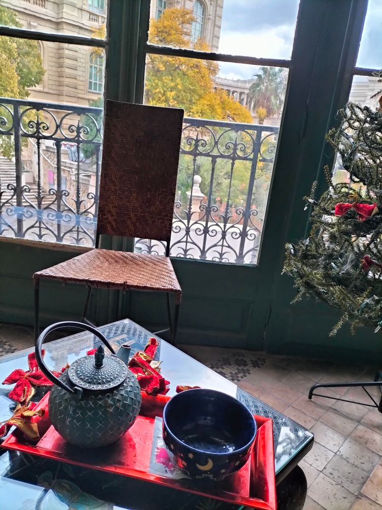 Petit dej et préparation de sapin à Marseille 