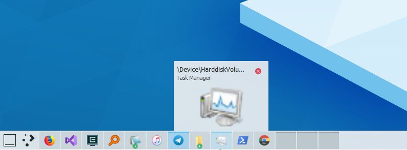 a screenshot of a plasma 5.x panel but on windows showing windows apps