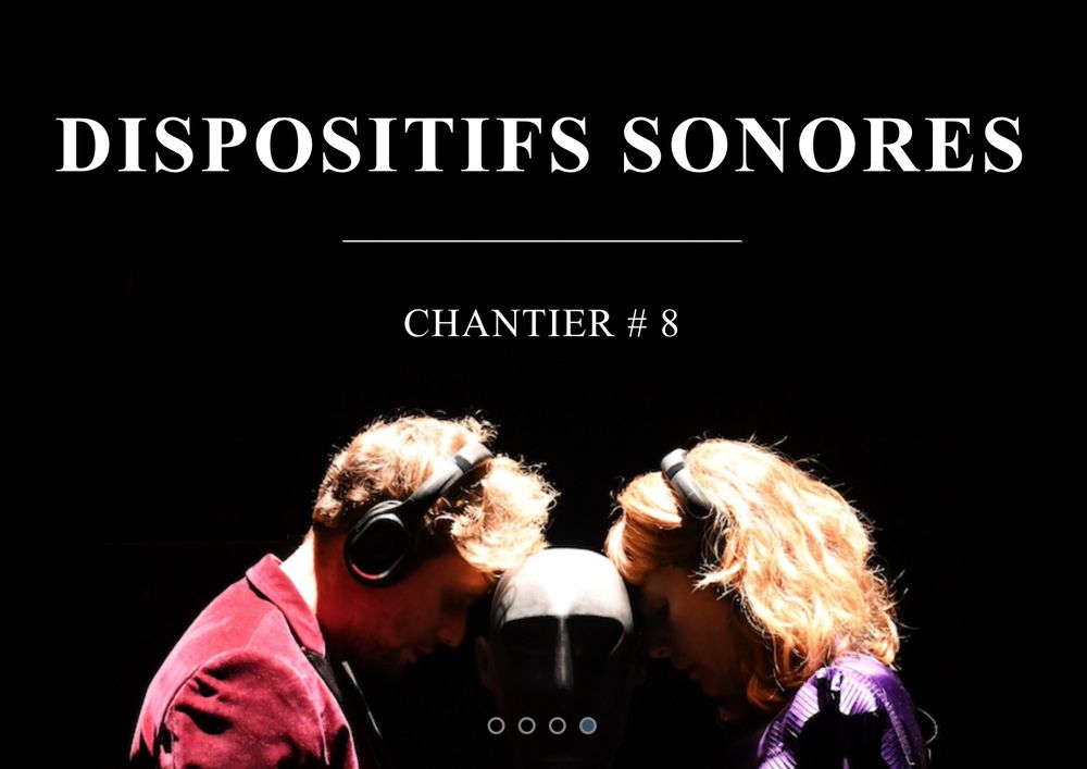 L'image illustre le chantier Dispositifs sonores paru sur le site de la revue thaêtre. Elle est empruntée au spectacle Beaux Jeunes Monstres du collectif Wow ! et montre deux performeurs de profil, un homme et une femme, avec des casques audio. Photo de Margot Briand