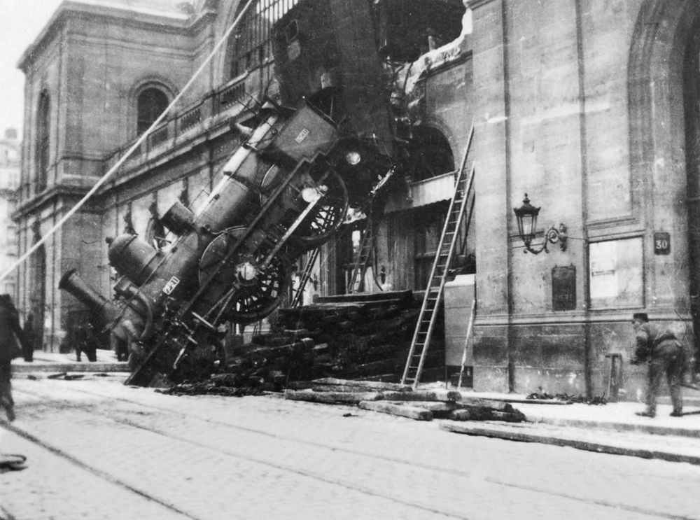 Montparnasse Train Wreck