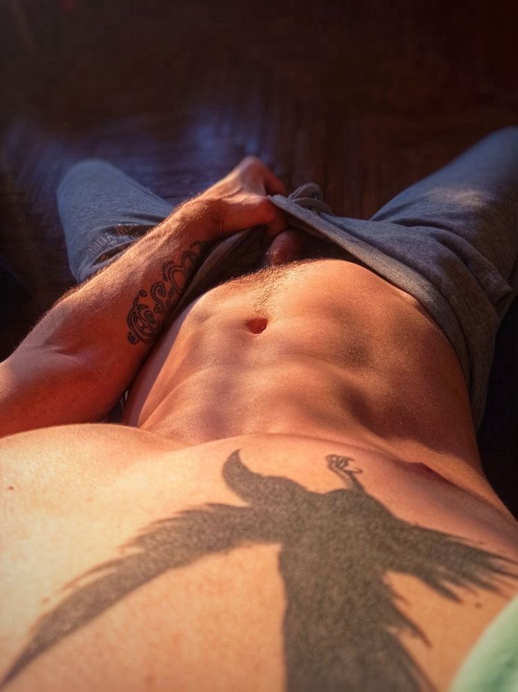 #thickthursday #afterdark