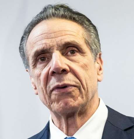 Side by side photos of Cuomo (looking tired) and Mamdani (looking fresh).