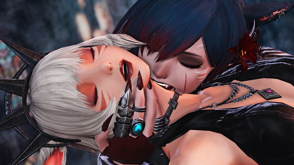 Y'shtola shuts her eyes and gasps as Arsay plunges a fang into her skin.